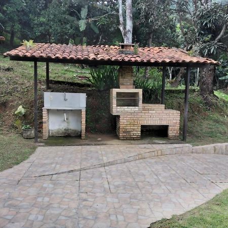 Linda Casa Em Guaramiranga Vila Exterior foto